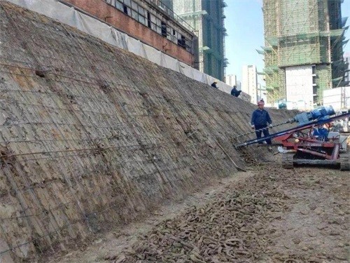 图们建筑边坡支护